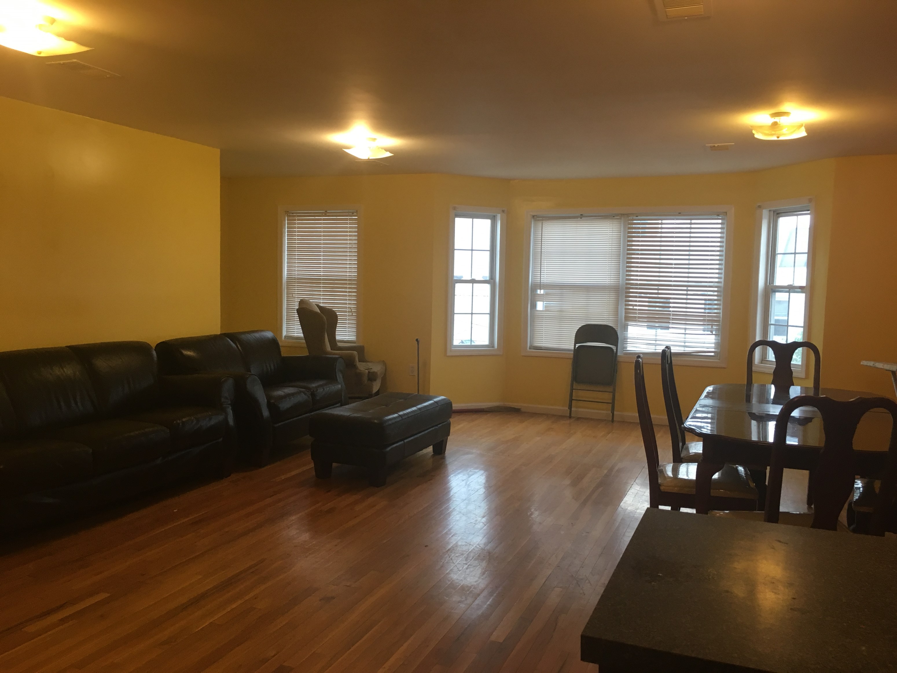 Large Bedroom For Rent Available Now 3 Bhk Houses In Jersey City Nj 1076026 Sulekha Rentals