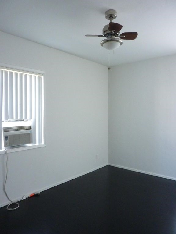 Unfurnished Single Room Available For Rent In A Conducive