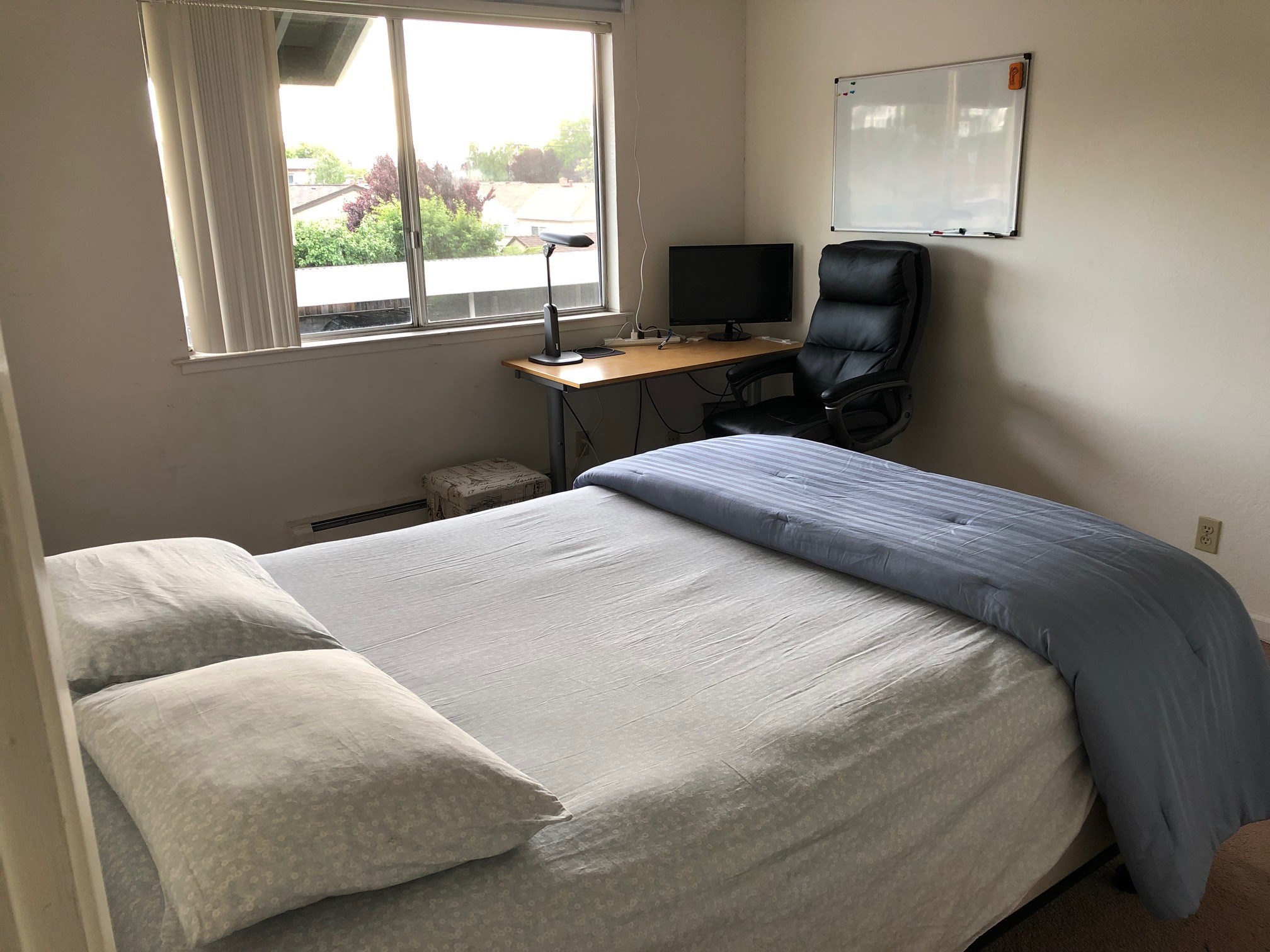 Fully Furnished Private Room For Rent Female Only Central