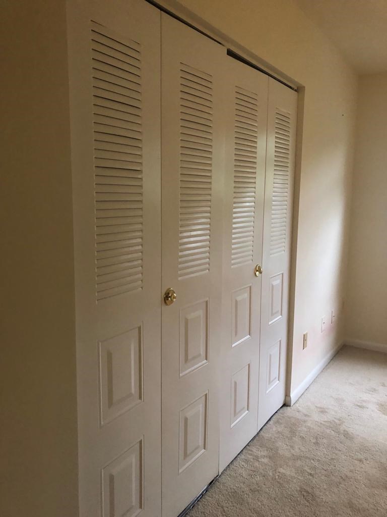 1 Private Bathroom In A 2 Bedroom Apartment In Germantown Md