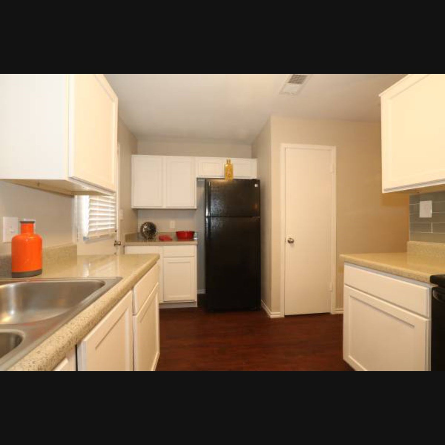 Single Room Available For Rent In A 2 Bed Room 1 Bath House