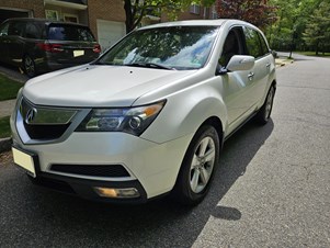 Acura MDX 2011 SH-AWD With Technology Package And Third Row Seating